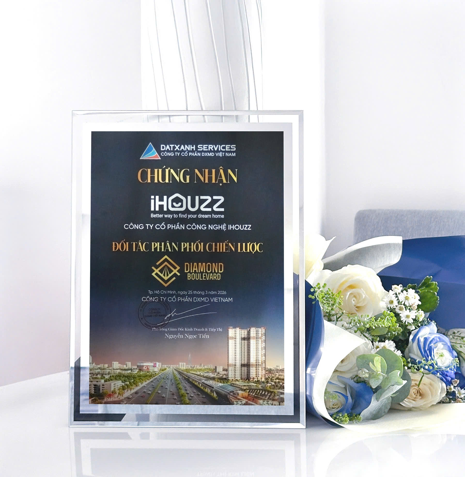 Diamond Boulevard chứng nhận phân phối độc quyền ihouzz Vạn Lộc Realty